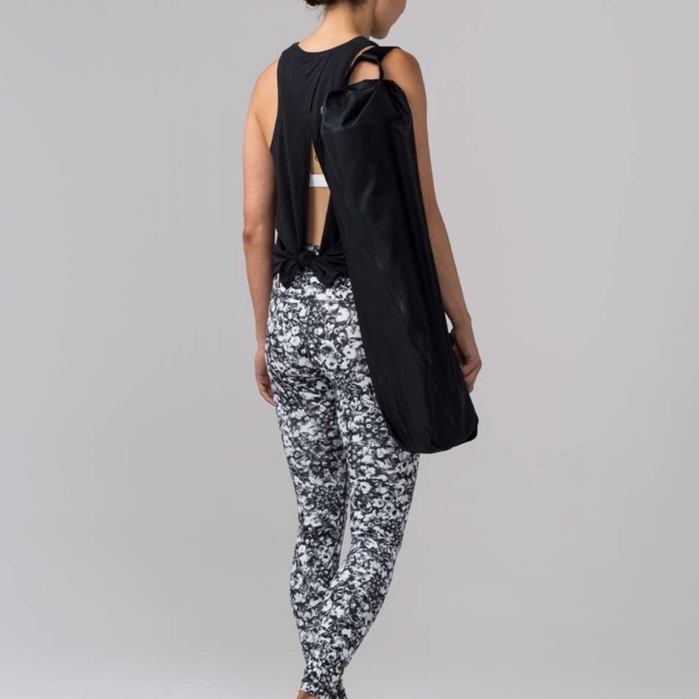 Lululemon Black Split Back Tank - image 4